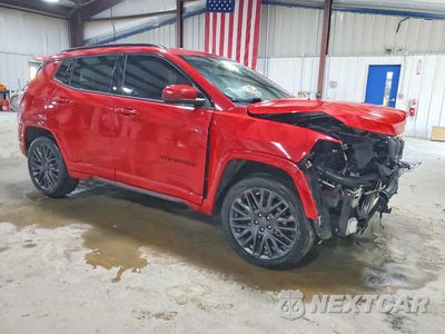 Czwarte zdjęcie samochodu z boku: 2022 JEEP COMPASS LIMITED VIN:3C4NJDCB4NT206911 - miniatura