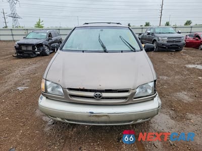 Piąte zdjęcie samochodu w środku: 1999 TOYOTA SIENNA XLE VIN:4T3ZF13C6XU161752 - miniatura
