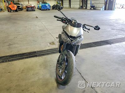 Drugie zdjęcie samochodu z przodu: 2022 TRIUMPH MOTORCYCLE STREET TRIPLE R (LRH) VIN:SMTA544D2NTAY3452 - miniatura