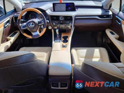 Zdjęcie 8 z 12 samochodu: 2017 LEXUS RX 350 BASE VIN:JTJBZMCA3H2022906 - miniatura