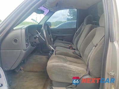 Zdjęcie 7 z 12 samochodu: 2005 CHEVROLET SILVERADO C1500 VIN:1GCEC14T55Z244799 - miniatura