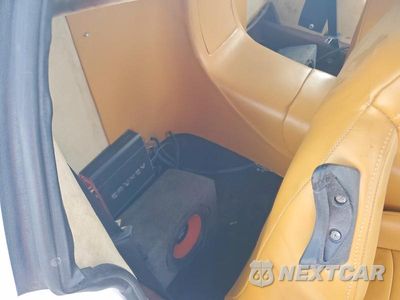 Zdjęcie 10 z 13 samochodu: 2004 PONTIAC GTO VIN:6G2VX12G84L270073 - miniatura