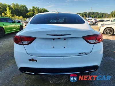 Zdjęcie 6 z 13 samochodu: 2016 CHRYSLER 200 C VIN:1C3CCCCG9GN124350 - miniatura