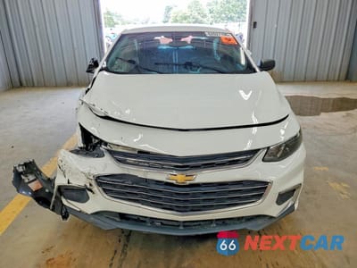 Piąte zdjęcie samochodu w środku: 2017 CHEVROLET MALIBU LS VIN:1G1ZB5ST6HF150539 - miniatura