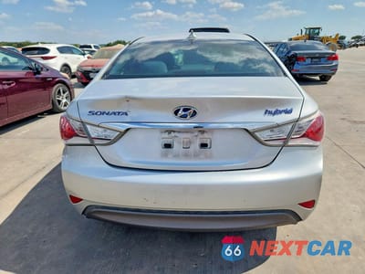 Zdjęcie 6 z 12 samochodu: 2012 HYUNDAI SONATA HYBRID VIN:KMHEC4A44CA026519 - miniatura