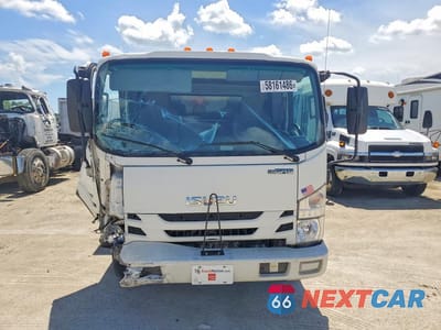 Piąte zdjęcie samochodu w środku: 2020 ISUZU NPR VIN:54DB4J1B0LS801017 - miniatura
