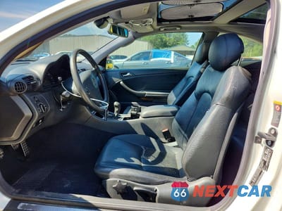 Zdjęcie 7 z 12 samochodu: 2002 MERCEDES-BENZ C 230K SPORT COUPE VIN:WDBRN47J32A370627 - miniatura