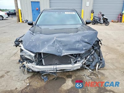 Piąte zdjęcie samochodu w środku: 2018 BMW 750 XI VIN:WBA7F2C54JG424075 - miniatura