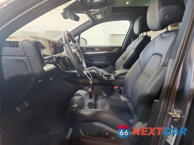 Zdjęcie 7 z 14 samochodu: 2026 PORSCHE CAYENNE S VIN:WP1AL2AY8TDA15921 - miniatura
