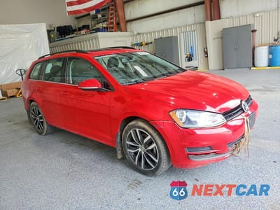 Czwarte zdjęcie samochodu z boku: 2016 VOLKSWAGEN GOLF SPORTWAGEN S VIN:3VWC17AU4GM523322 - miniatura