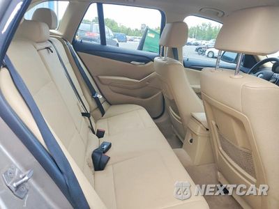 Zdjęcie 10 z 12 samochodu: 2015 BMW X1 XDRIVE28I VIN:WBAVL1C52FVY39702 - miniatura