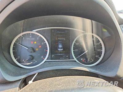 Zdjęcie 9 z 12 samochodu: 2018 NISSAN SENTRA SV VIN:3N1AB7AP5JL630980 - miniatura