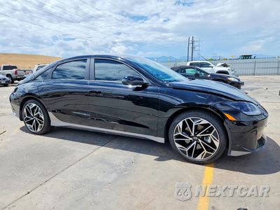 Czwarte zdjęcie samochodu z boku: 2024 HYUNDAI IONIQ 6 SEL VIN:KMHM34AC0RA063692 - miniatura