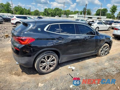 Trzecie zdjęcie samochodu z tyłu: 2018 BMW X2 XDRIVE28I VIN:WBXYJ5C36JEF73899 - miniatura