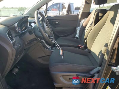 Zdjęcie 7 z 12 samochodu: 2017 CHEVROLET TRAX LS VIN:3GNCJKSB7HL152092 - miniatura