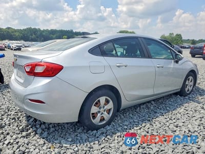 Trzecie zdjęcie samochodu z tyłu: 2017 CHEVROLET CRUZE LS VIN:1G1BC5SM8H7265452 - miniatura