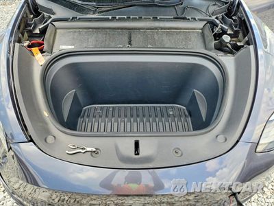 Zdjęcie 11 z 13 samochodu: 2023 TESLA MODEL Y VIN:7SAYGDED0PF933946 - miniatura