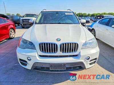 Piąte zdjęcie samochodu w środku: 2013 BMW X5 XDRIVE35I VIN:5UXZV4C53D0E02545 - miniatura