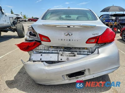 Zdjęcie 6 z 12 samochodu: 2015 INFINITI Q40 BASE VIN:JN1CV6AP4FM500390 - miniatura