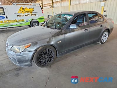 2007 BMW 525 I WBANE53537CY04441 - główne zdjęcie licytacji z USA - miniatura