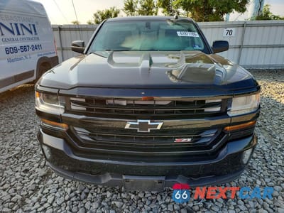 Piąte zdjęcie samochodu w środku: 2016 CHEVROLET SILVERADO K1500 LT VIN:1GCVKREC2GZ405824 - miniatura