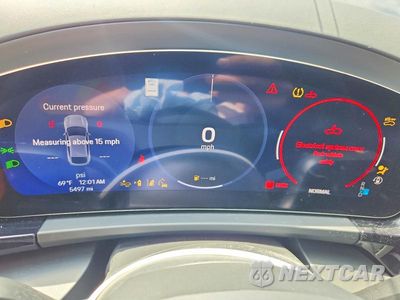 Zdjęcie 9 z 13 samochodu: 2025 PORSCHE MACAN 4S VIN:WP1AB2XA9SL153661 - miniatura