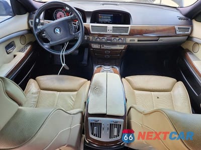 Zdjęcie 8 z 12 samochodu: 2008 BMW 750 LI VIN:WBAHN83558DT79945 - miniatura