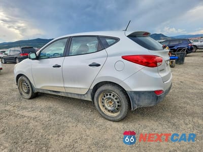 Drugie zdjęcie samochodu z przodu: 2010 HYUNDAI TUCSON GLS VIN:KM8JT3AC4AU077594 - miniatura