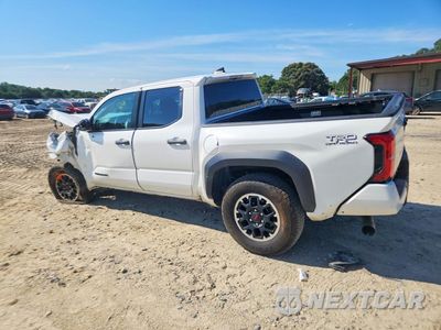 Drugie zdjęcie samochodu z przodu: 2024 TOYOTA TACOMA TRD OFF-ROAD VIN:3TMLB5JN8RM054980 - miniatura