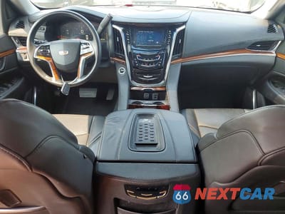 Zdjęcie 8 z 13 samochodu: 2015 CADILLAC ESCALADE LUXURY VIN:1GYS4MKJ6FR546018 - miniatura
