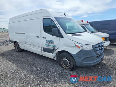 Czwarte zdjęcie samochodu z boku: 2021 MERCEDES-BENZ SPRINTER 2500 VIN:W1Y4DCHYXMT054438 - miniatura