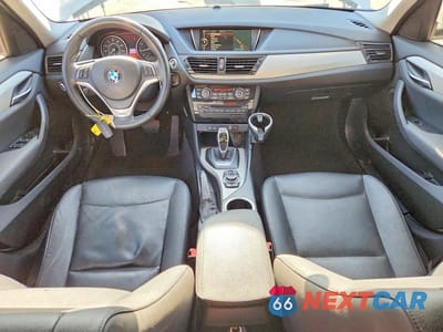 Zdjęcie 8 z 13 samochodu: 2015 BMW X1 SDRIVE28I VIN:WBAVM1C5XFV316201 - miniatura