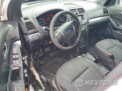 Zdjęcie 8 z 13 samochodu: 2019 FORD EXPLORER ACTIVE VIN:1FM5K8AR4KGB22927 - miniatura