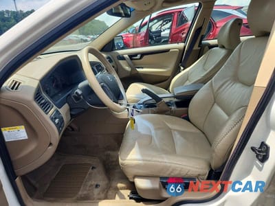 Zdjęcie 7 z 12 samochodu: 2002 VOLVO V70 XC VIN:YV1SZ58D421056792 - miniatura