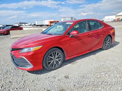 2023 TOYOTA CAMRY XLE 4T1F31AK0PU054422 - główne zdjęcie licytacji z USA - miniatura
