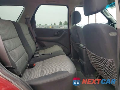 Zdjęcie 11 z 14 samochodu: 2004 FORD ESCAPE XLT VIN:1FMCU93104KB53154 - miniatura