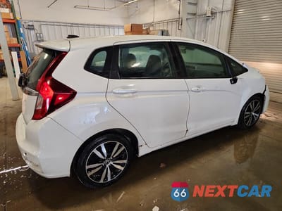 Trzecie zdjęcie samochodu z tyłu: 2019 HONDA FIT EX VIN:3HGGK5H80KM732176 - miniatura