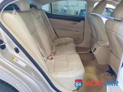 Zdjęcie 10 z 13 samochodu: 2013 LEXUS ES 350 VIN:JTHBK1GG4D2027061 - miniatura