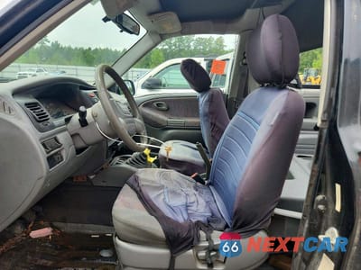 Zdjęcie 7 z 13 samochodu: 1999 CHEVROLET TRACKER VIN:2CNBE1867X6929902 - miniatura