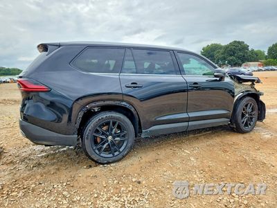 Trzecie zdjęcie samochodu z tyłu: 2025 TOYOTA GRAND HIGHLANDER HYBRID MAX PLATINUM VIN:5TDADAB57SS014842 - miniatura