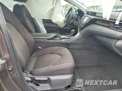 Zdjęcie 7 z 12 samochodu: 2020 TOYOTA CAMRY LE VIN:4T1L11AK6LU920465 - miniatura