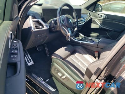 Zdjęcie 8 z 12 samochodu: 2024 BMW X5 XDRIVE40I VIN:5UX23EU00R9V16020 - miniatura