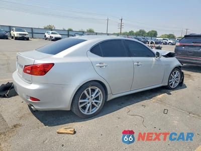 Trzecie zdjęcie samochodu z tyłu: 2007 LEXUS IS 350 VIN:JTHBE262075012675 - miniatura