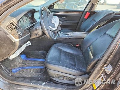 Zdjęcie 7 z 13 samochodu: 2013 BMW 528 XI VIN:WBAXH5C5XDD109041 - miniatura