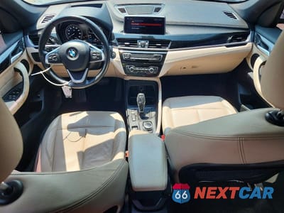 Zdjęcie 8 z 13 samochodu: 2021 BMW X1 SDRIVE28I VIN:WBXJG7C06M5U10608 - miniatura