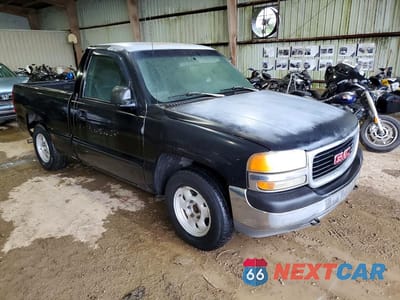 Czwarte zdjęcie samochodu z boku: 1999 GMC NEW SIERRA C1500 VIN:1GTEC14W1XZ510705 - miniatura