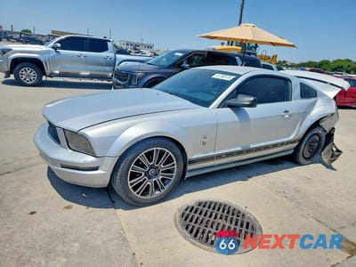 2006 FORD MUSTANG 1ZVFT80N765136386 - główne zdjęcie licytacji z USA - miniatura