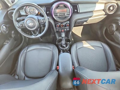 Zdjęcie 8 z 12 samochodu: 2015 MINI COOPER VIN:WMWXS5C54FT828313 - miniatura