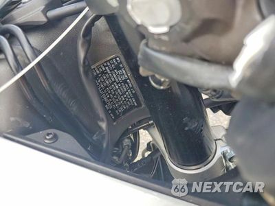 Zdjęcie 10 z 10 samochodu: 2025 KAWASAKI ZX636 K VIN:JKBZXJJ1XSA027029 - miniatura