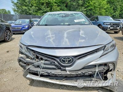 Piąte zdjęcie samochodu w środku: 2020 TOYOTA CAMRY LE VIN:4T1C11AK6LU942756 - miniatura